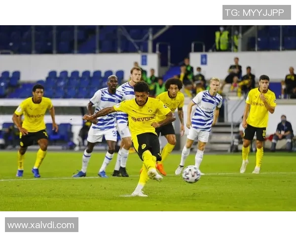 德累斯顿与杜伊斯堡的激烈对决揭示足球战术与团队精神的较量