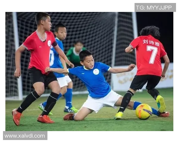 拉普拉塔体育与河床激战正酣谁将赢得这场足球盛宴